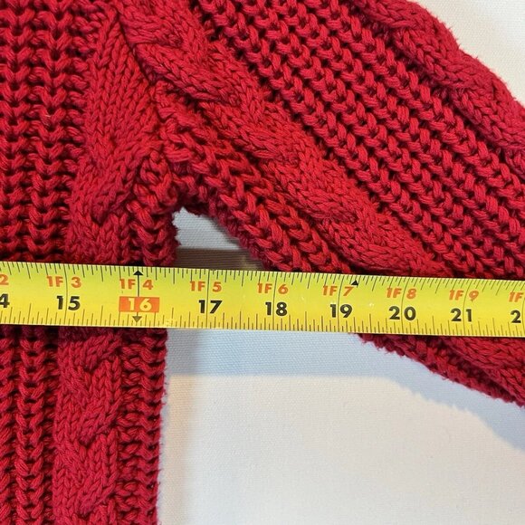 LL Bean Cable Knit Chunky Pullover Crew Neck Sweater Size M Button Shoulders Red - Picture 5 of 8